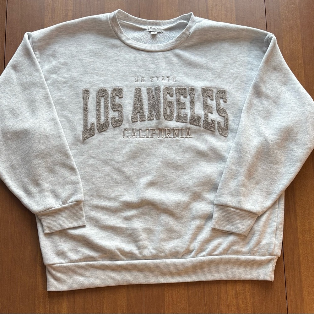 Faded Rose Gray Los Angeles California Women’s Crewneck Sweatshirt